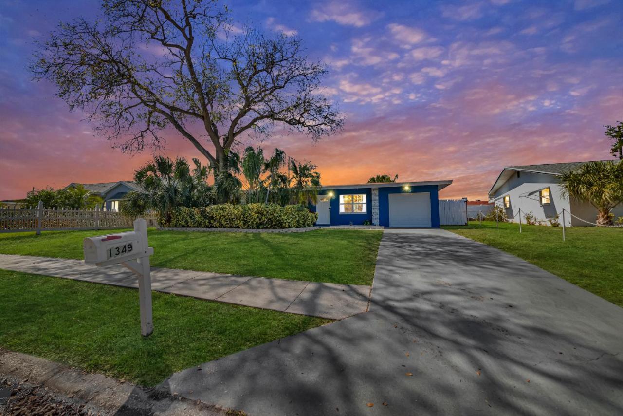The Blue Villa - Luxury Clearwater By Bluebellaestate ラーゴ エクステリア 写真